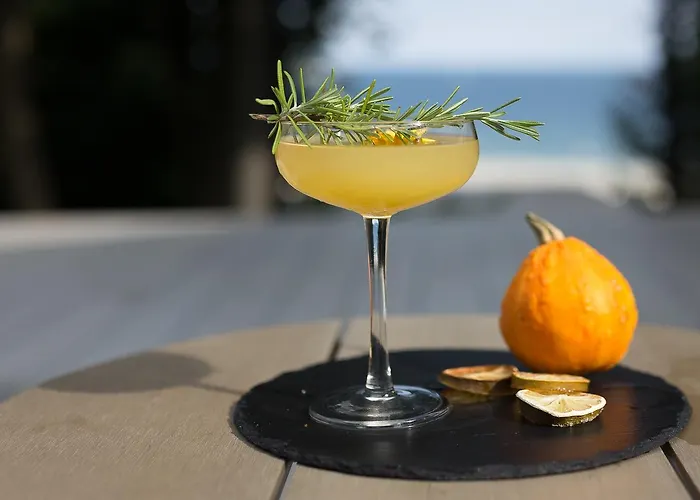 Błękitny żagiel Hotel apartamentowy 3*