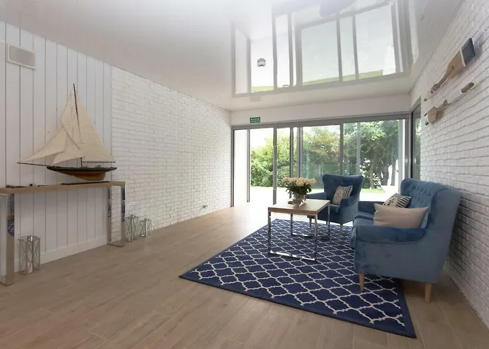 Błękitny żagiel 3*