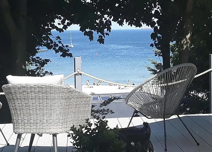 Błękitny żagiel 3*